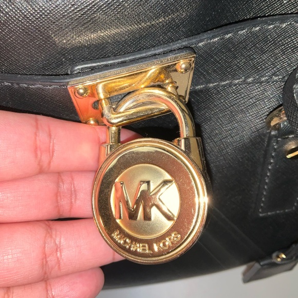 Michael Kors Patchwork Hamilton Bag | TikTok Michael Kors Vintage Hamilton Large Handbag Shoulder Bag Gold Tone Lock
